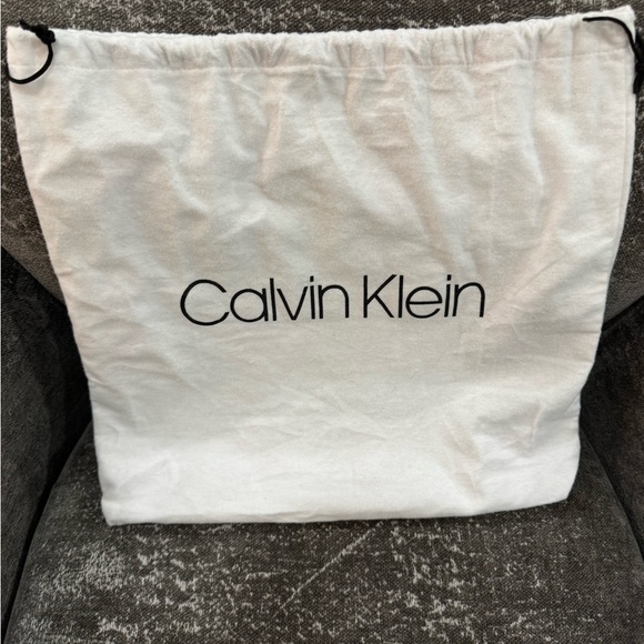 Calvin Klein Black Crossbody Bag with Gold Accents - Picture 9 of 9